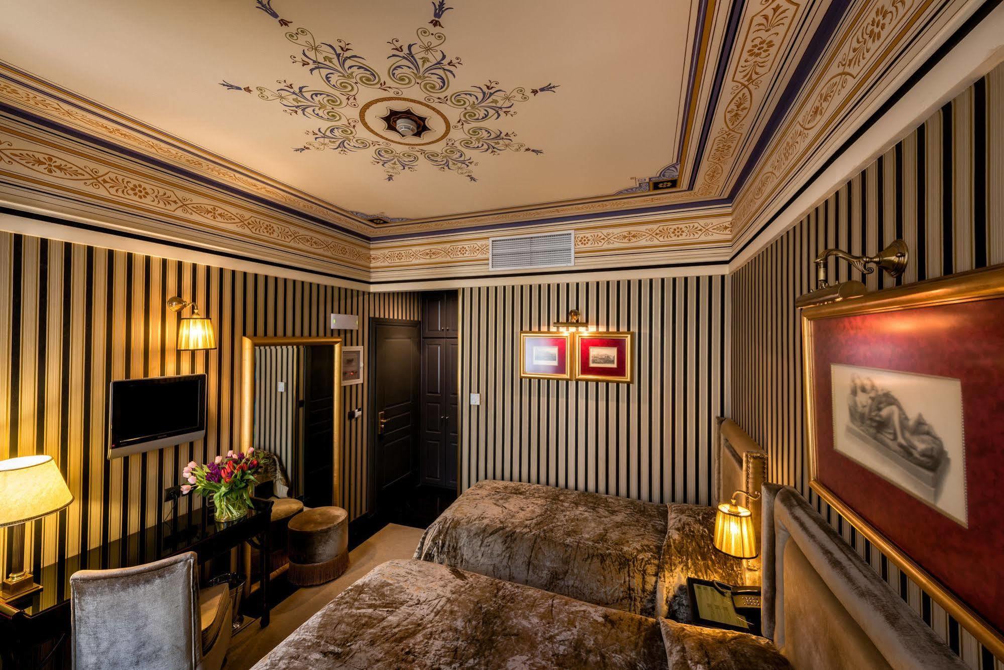 פאטרה Maison Grecque Hotel Extraordinaire מראה חיצוני תמונה
